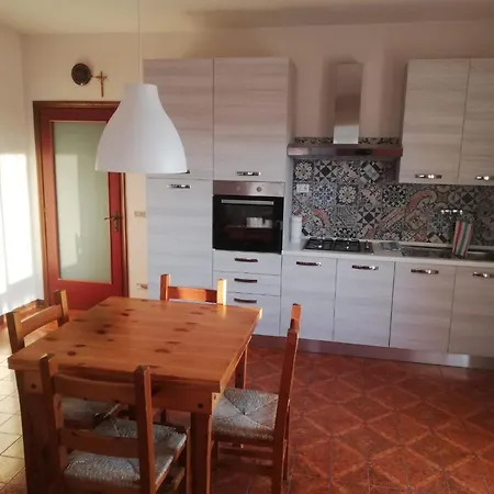 La Casa Al Mare Apartment *