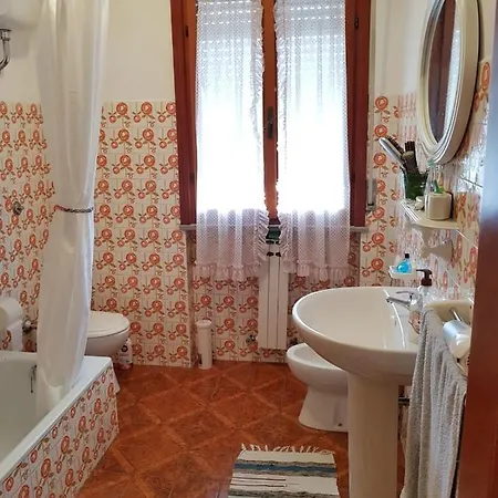 La Casa Al Mare Appartement *